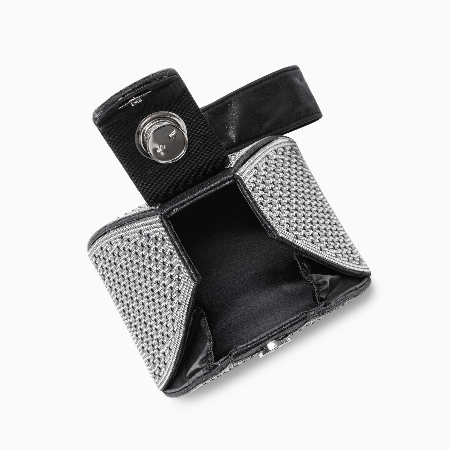 Radiant Elegance – A bolsa que transforma qualquer conjunto