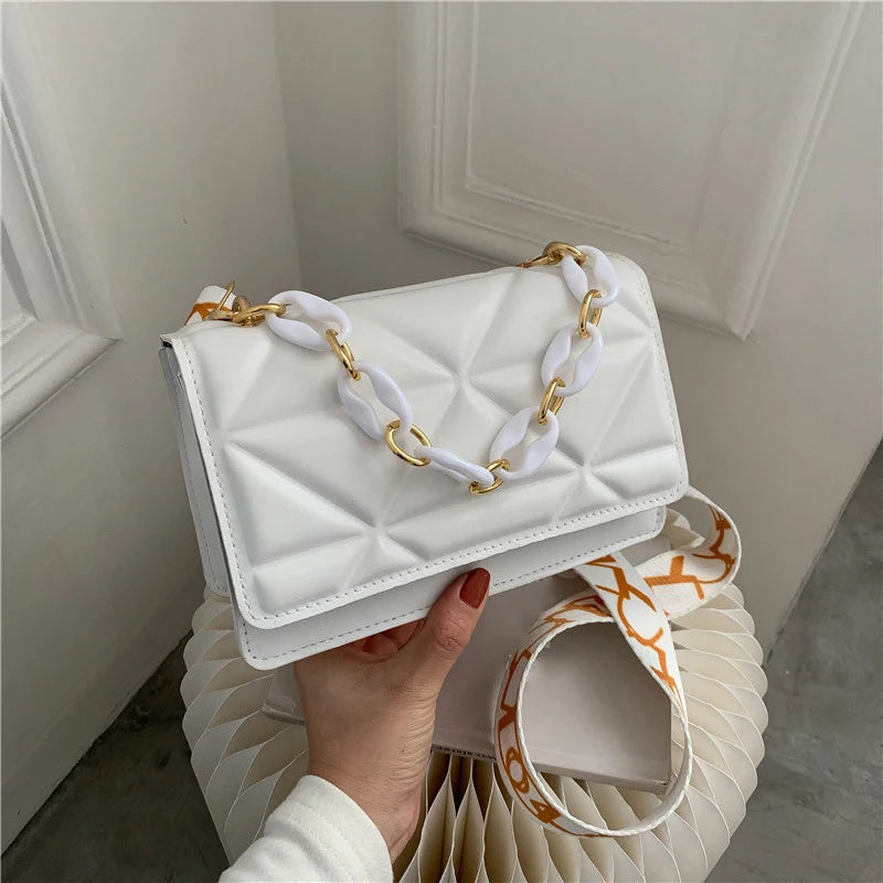 Elevate Your Everyday Elegance – The Ultimate Chic Shoulder Bag!