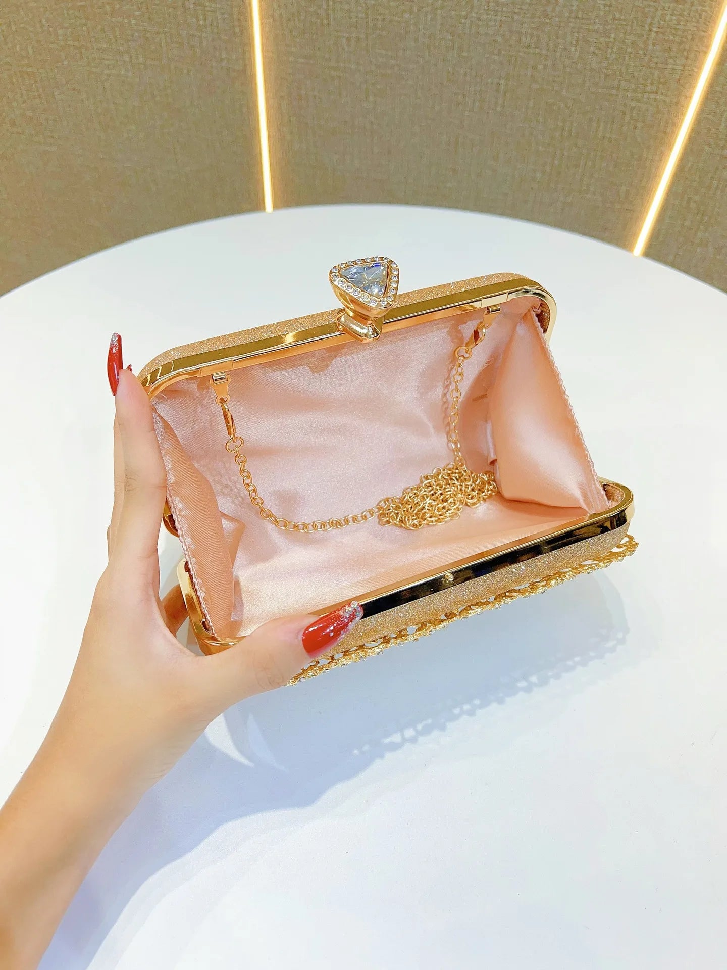 LuxeGleam Clutch