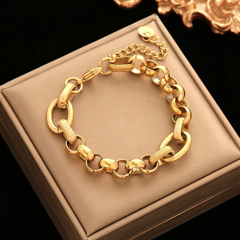TwistLuxe Bracelet