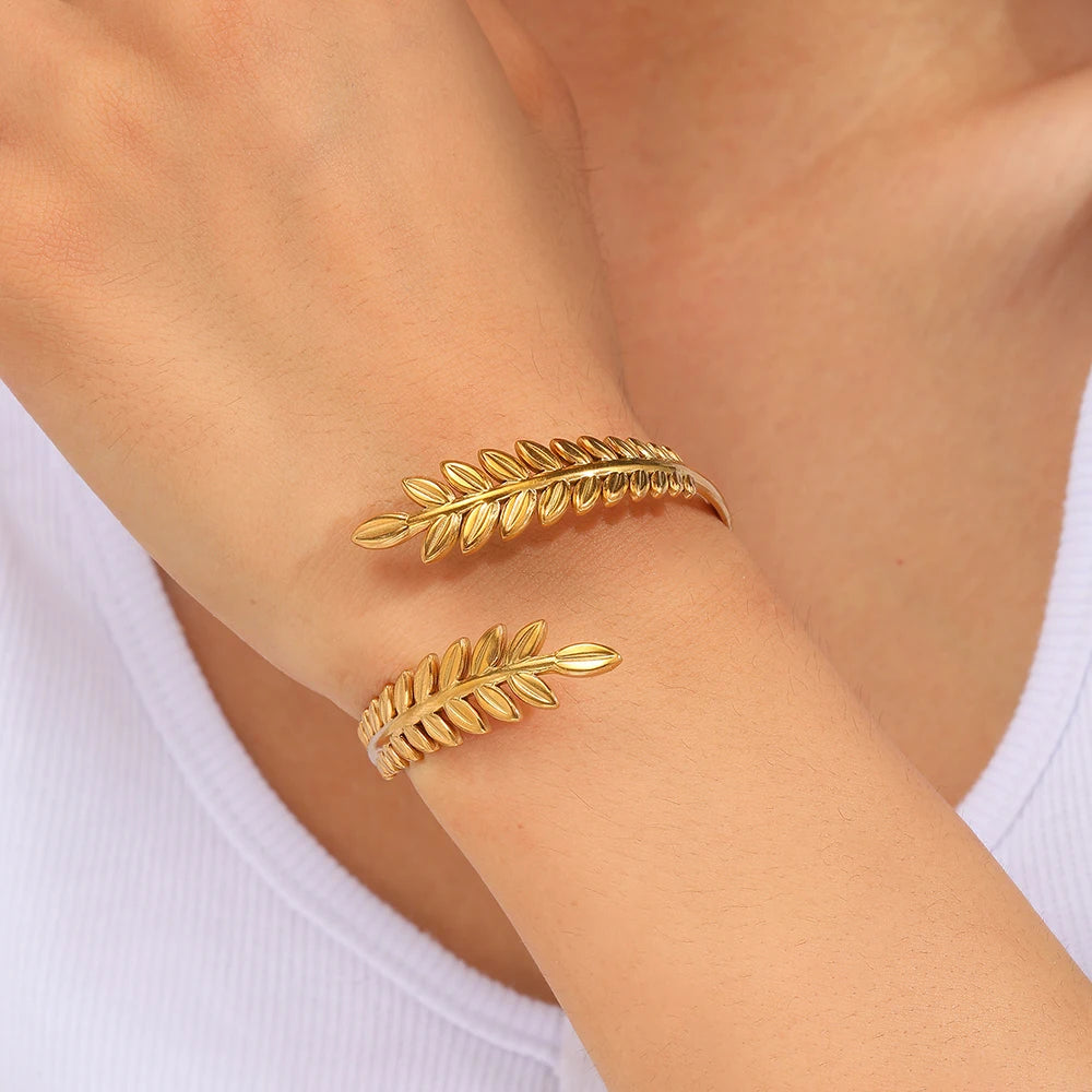 LeafLuxe Bracelet