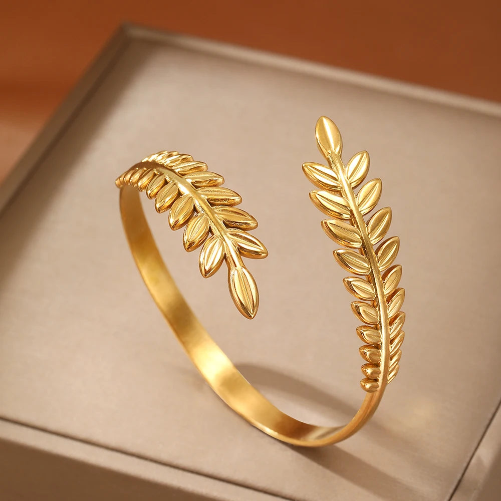 LeafLuxe Bracelet